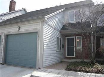 1st image of 13412 Larchmere Blvd #403