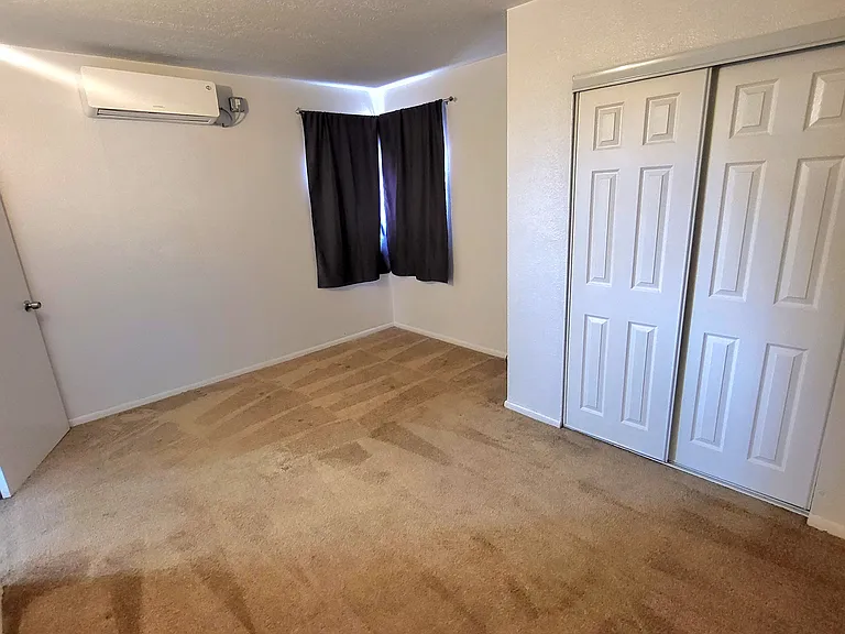 2604 Mesa St SE — Photo 16