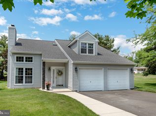 1608 Mulberry Cir, Warminster, PA 18974