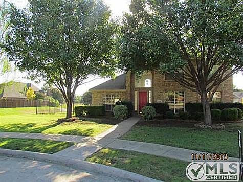 3rd image of 3800 Clearwater Ct