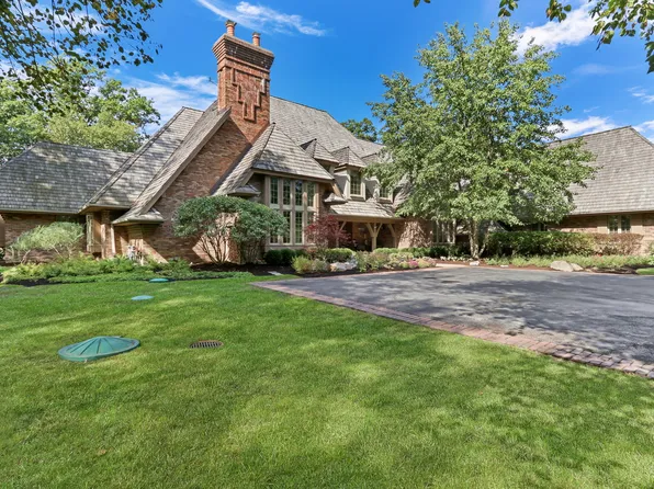 15423 W Little Saint Marys Rd, Mettawa, IL 60048