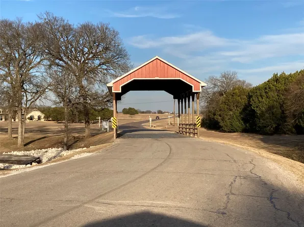 39324 Misty Ridge Dr, Whitney, TX 76692