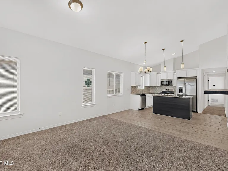 14321 Chris Zingo Ln — Photo 8