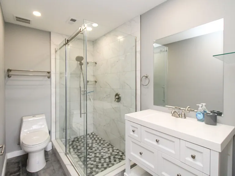 600 Valley Stream Dr #F9 — Photo 36