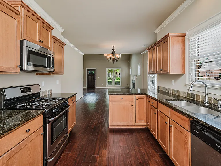 6395 Black Creek Loop S — Photo 22