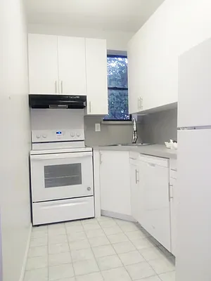 Rented by Winzone Realty Inc | media 15