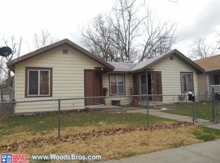 3069 T St, Lincoln, NE 68503