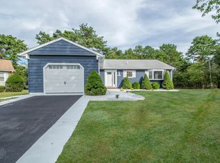 12 Kinkora Ct E, Toms River, NJ 08757