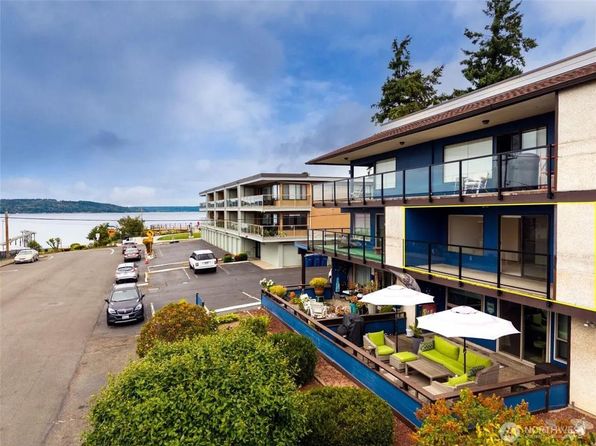 516 S 222nd St APT 4