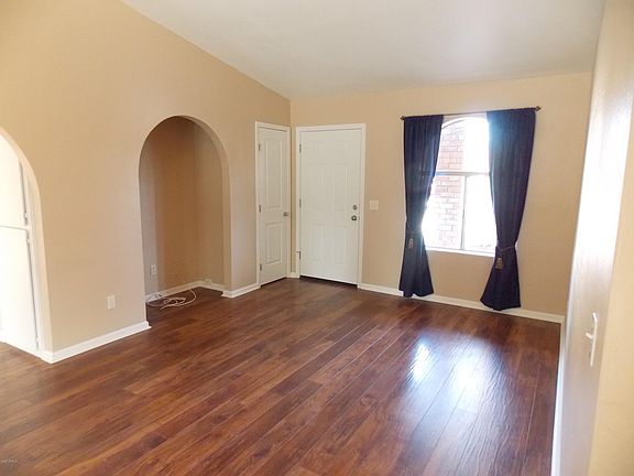 Greatroom with TV nook