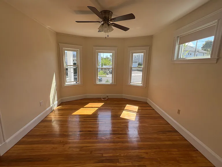 67 Hazel St #67 — Photo 7