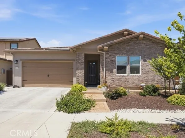 2013 Santos St, Woodland, CA 95776