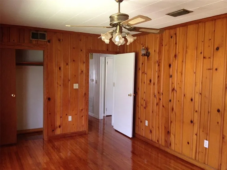 306 Alpine St — Photo 9
