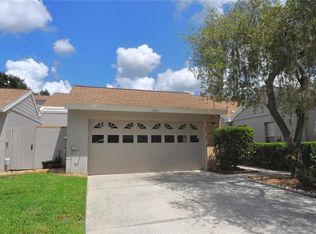 5565 Salem Square Dr N, Palm Harbor, FL 34685