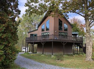 12 Dunning Rd, Malta, NY 12020