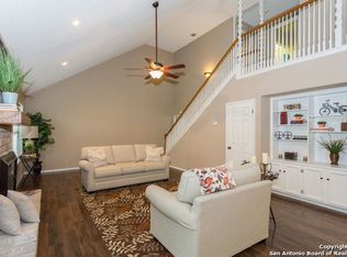 7215 Trace Buckle Dr, San Antonio, TX 78240