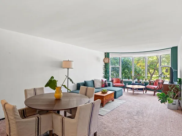 2525 South Shore DRIVE #2E, Milwaukee, WI 53207