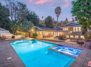 2547 Aberdeen Ave, Los Angeles, CA 90027