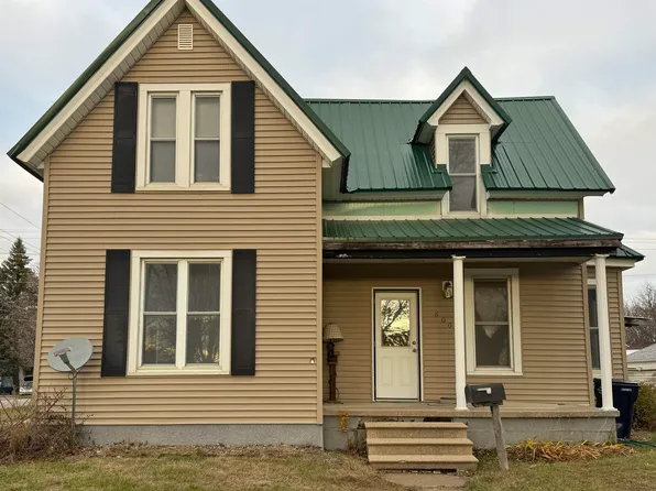 600 E Main St, La Porte City, IA 50651