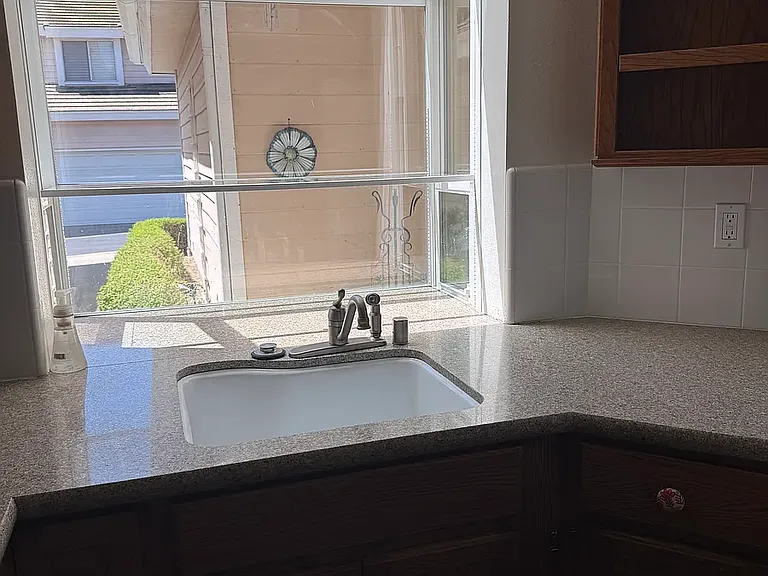 2748 Erringer Rd #10 — Photo 7