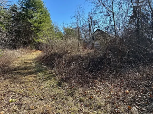 122 S Row Rd, Townsend, MA 01469