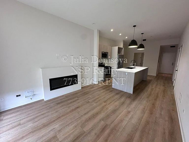 6340-403 W Belmont Ave — Photo 7