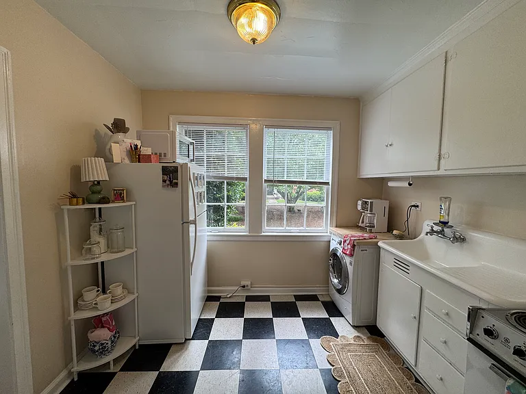 2832 Thornhill Rd #321B — Photo 57