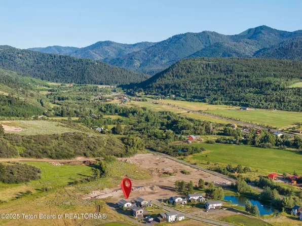 454 Mail Cabin Dr, Victor, ID 83455