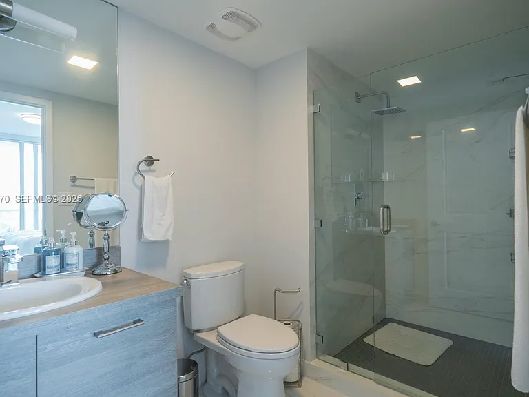 400 Sunny Isles Blvd #1402 — Photo 9