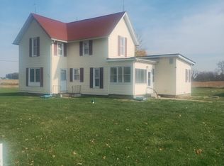 69650 Sycamore Rd, Walkerton, IN 46574