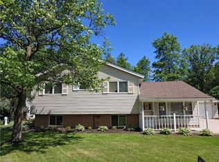 785 Finwood Ct, Elyria, OH