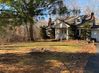 705 S Main St, Creve Coeur, IL 61610