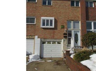 3506 Wessex Ln, Philadelphia, PA 19114