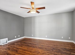 842 N 12th St, Manitowoc, WI 54220