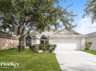 12706 Kings Lake Dr, Gibsonton, FL 33534