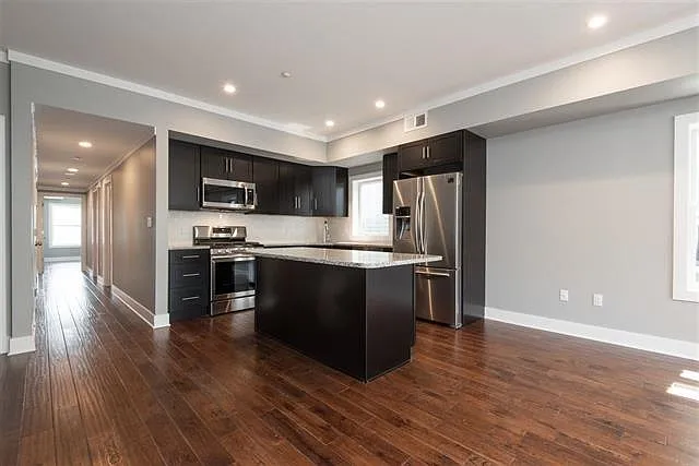 133 Arlington Ave #2 — Photo 4