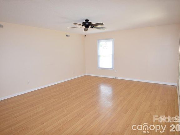 2nd image of 11701 Shandon Cir
