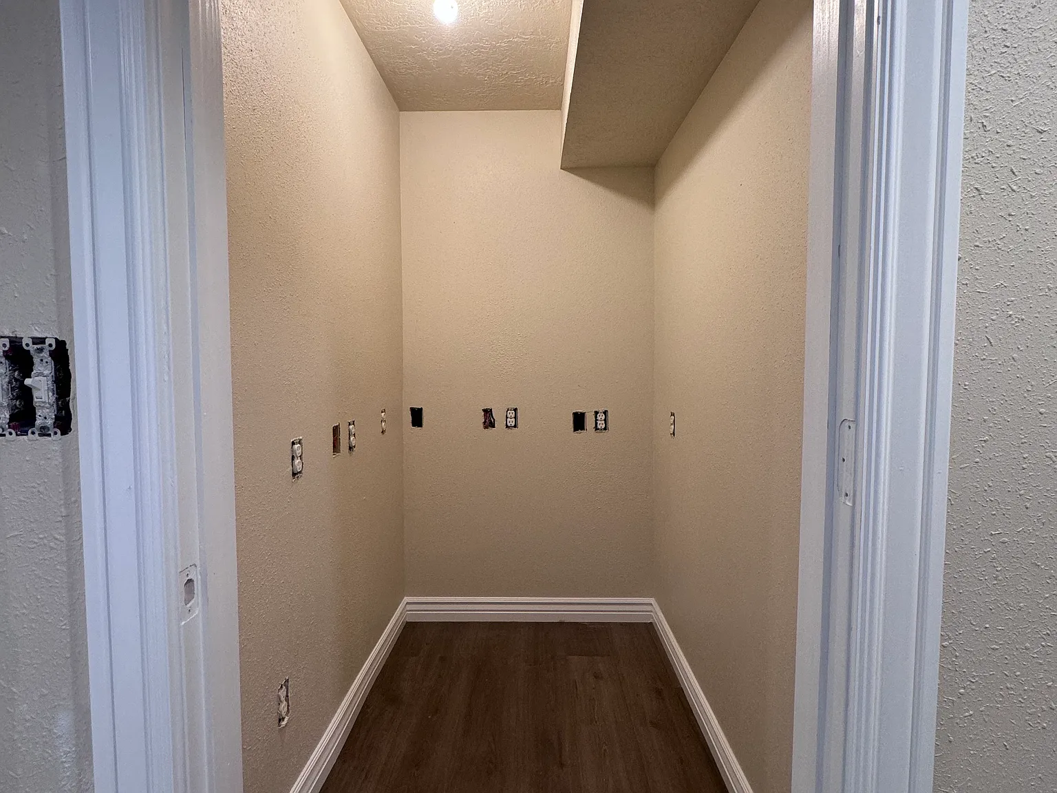 3 bed, 1700 sqft, $2,000 — Photo 3