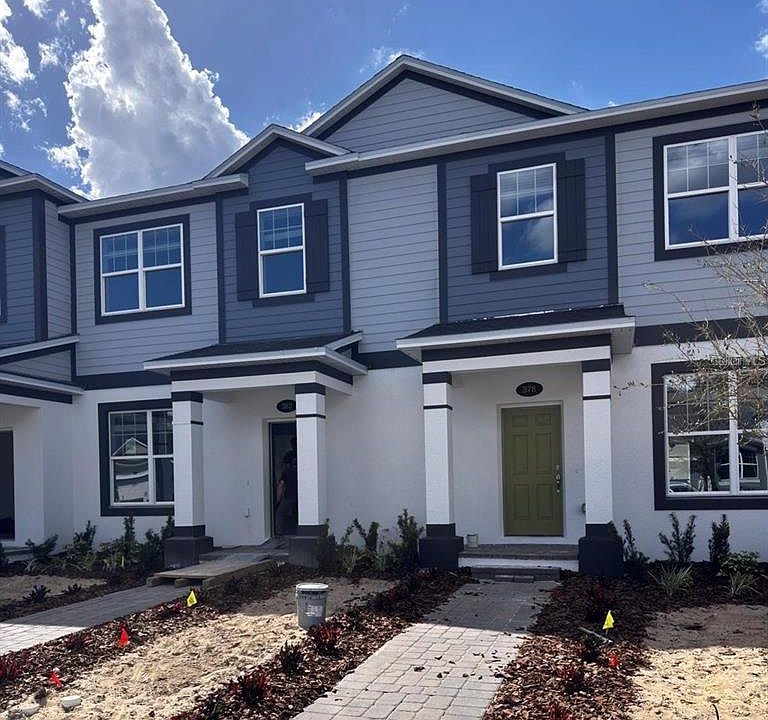 1st image of 442 Lady Palm St