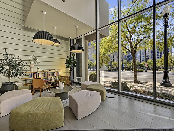 3rd image of 235 W Van Buren St Unit 2020
