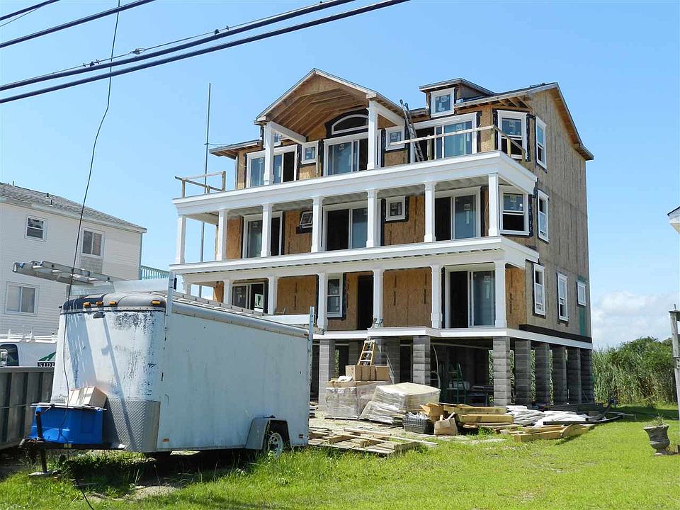 1st image of 1808 Landis Ave