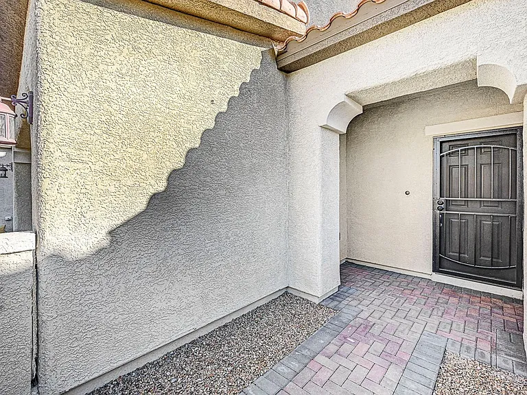 329 Via Franciosa Dr — Photo 3