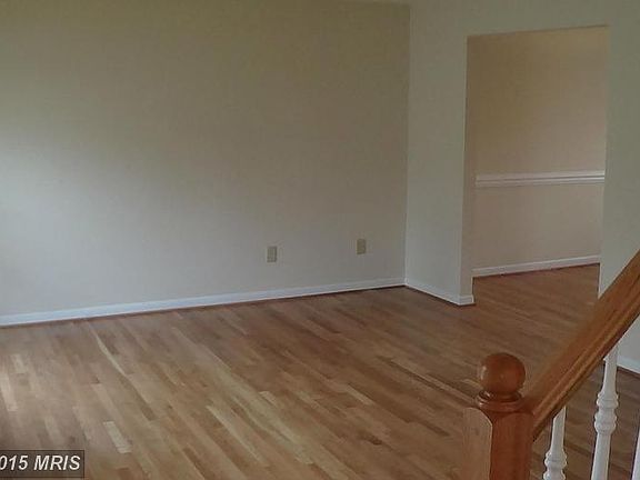 2nd image of 1637 Honeysuckle Dr