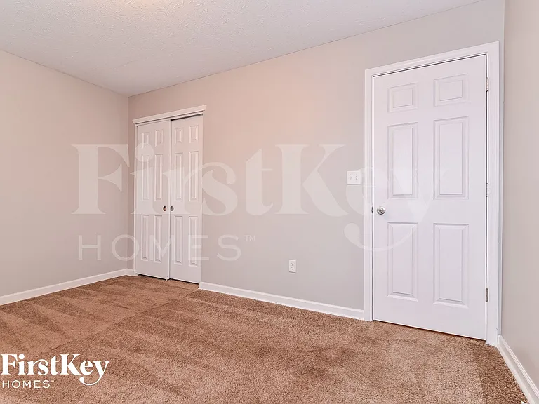 673 Loon Ln — Photo 10