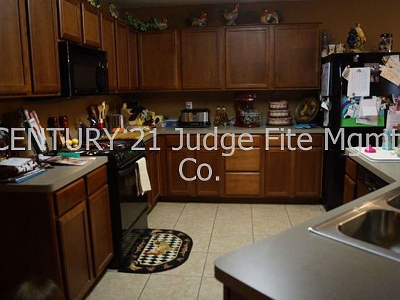 5th image of 517 Covent Garden Pl
