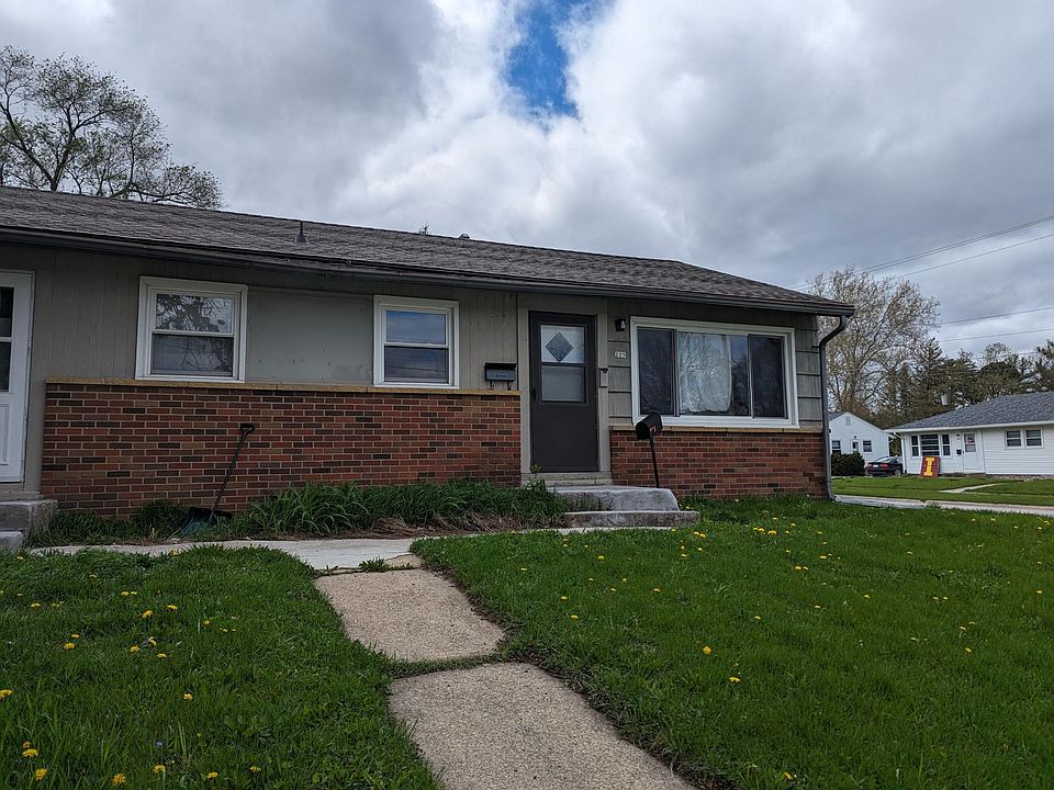 1st image of 225 Village Dr #225