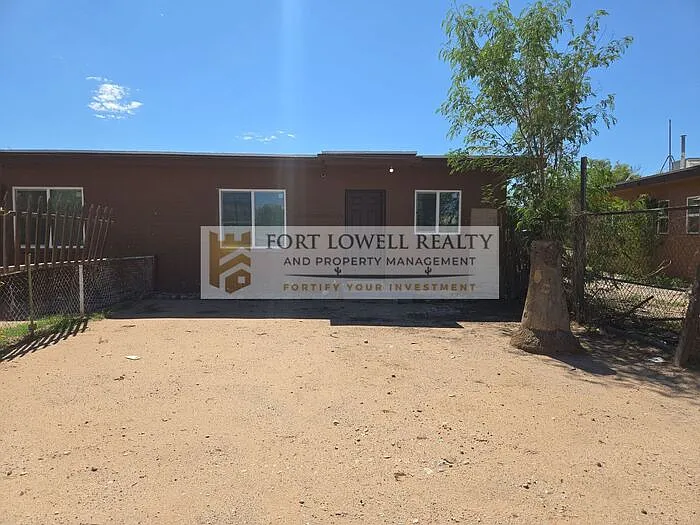 3049 E Proctor Vis — Photo 9