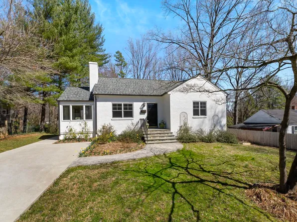 1608 Cambridge Cir, Charlottesville, VA 22903