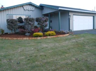 834 Azalea Ln, Eureka, CA 95503