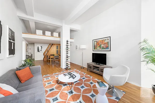 Sold by Keller Williams NYC | media 3